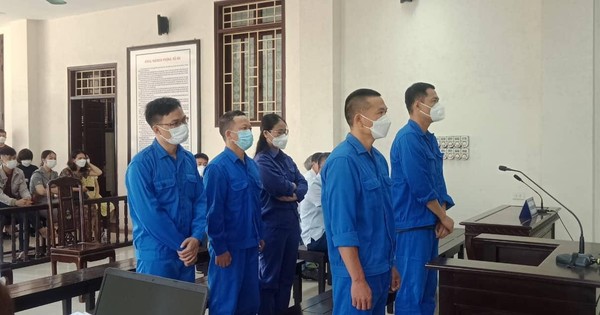 thumbnail - 5 cựu công an, kiểm sát phải ngồi tù vì giúp đàn em Đường 'Nhuệ' thoát tội