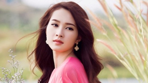 Clip: Hành trình từ khi đăng quang đến lúc lên xe hoa của Hoa hậu Đặng Thu Thảo