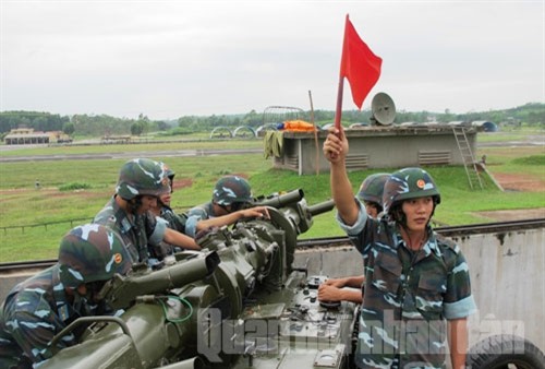 Trung đoàn pháo phòng không 228 thao diễn