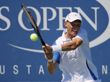 US Open 2010: Davydenko bị loại, Federer thẳng tiến