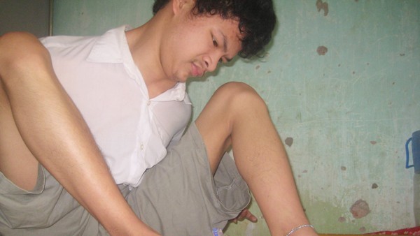Viết thơ bằng chân