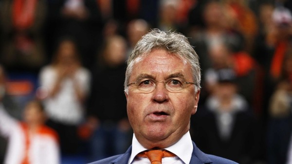 Tuyển Indonesia hé lộ kế hoạch mời 'phù thủy' Hiddink