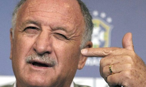 Gây sốc, Scolari mắng Van Gaal 'ngu ngốc' Luiz Felipe Scolari tức giận với lời ám chỉ của Van Gaal