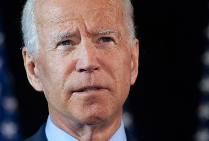 Đối tượng sở hữu đầy súng đạn từng tìm đến tận nhà ông Biden Ông Joe Biden
