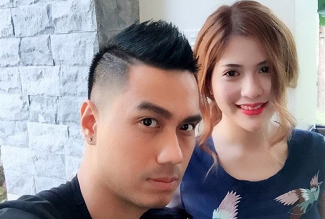 Showbiz 21/6: Vợ cũ Việt Anh than thở giảm 5kg sau ồn ào ly hôn Showbiz 21/6: Vợ cũ Việt Anh than thở giảm 5kg sau ồn ào ly hôn