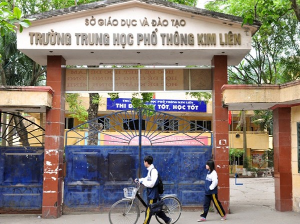 Thực hư 3 trường trung học top 1 Thủ đô chuyển sang tự chủ, học phí 8 triệu đồng/tháng Trường THPT Kim Liên đang chuẩn bị điều kiện để chuyển đổi sang mô hình chất lượng cao, tự chủ tài chính