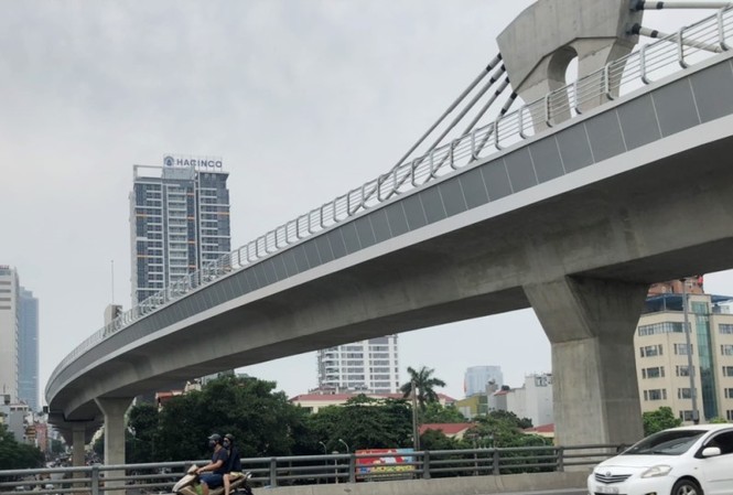 Giải ngân hơn 300 tỷ đồng trả nợ nhà thầu tuyến metro Nhổn - ga Hà Nội Dự án metro Nhổn – ga Hà Nội đã thi công xong đoạn tuyến trên cao