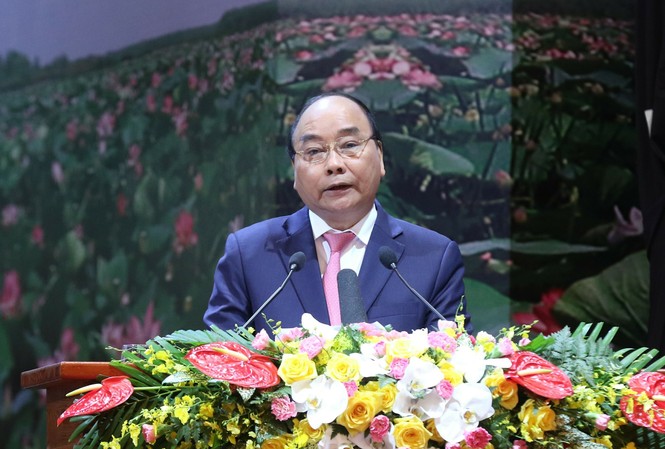 Phát huy vai trò của nhân dân tích cực tham gia xây dựng Đảng Thủ tướng Nguyễn Xuân Phúc (ảnh Như Ý)