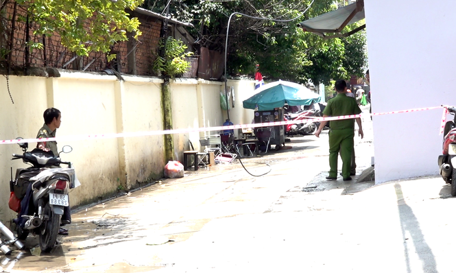 Đang uống cà phê bị dây điện rớt trúng, một người tử vong Hiện trường vụ việc