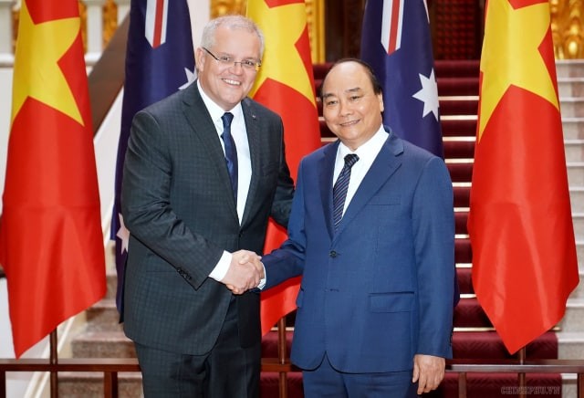 Thủ tướng Australia quan ngại về diễn biến phức tạp ở Biển Đông Thủ tướng Nguyễn Xuân Phúc và Thủ tướng Australia Scott Morrison tại Trụ sở Chính phủ. (Ảnh: Như Ý)
