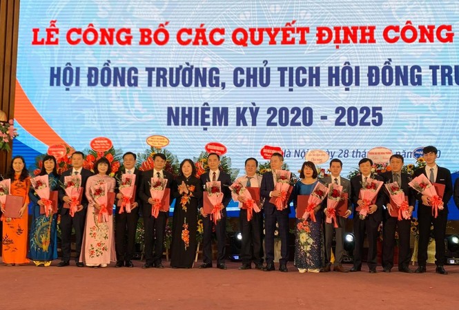 Trường ĐH Thương Mại công bố Hội đồng trường mới Trường ĐH Thương Mại công bố Hội đồng trường mới