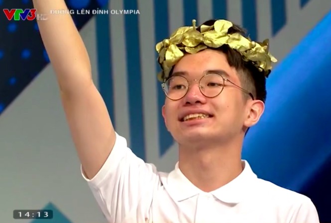 Nam sinh trường Thực nghiệm ẵm vòng nguyệt quế tháng cuối cùng Olympia 20 Nam sinh trường Thực nghiệm ẵm vòng nguyệt quế tháng cuối cùng Olympia 20