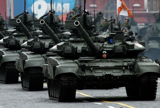 Bốn vũ khí biến Nga trở thành cường quốc lục quân Xe tăng T-90 của lục quân Nga