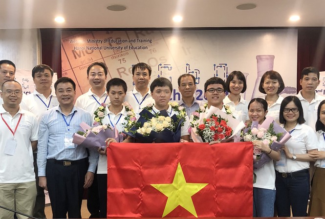Tuyển Olympic Hoá học Việt Nam giành 4 Huy chương Vàng quốc tế Tuyển Olympic Hoá học Việt Nam giành 4 Huy chương Vàng quốc tế