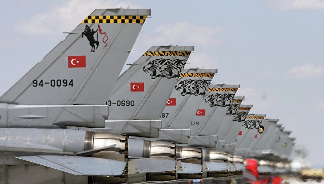 Syria cảnh báo bắn hạ chiến đấu cơ Thổ Nhĩ Kỳ Ảnh: AP
