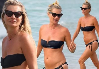 'Huyền thoại làng mốt' Kate Moss tự tin mặc bikini bé xíu ở tuổi 45 'Huyền thoại làng mốt' Kate Moss tự tin mặc bikini bé xíu ở tuổi 45