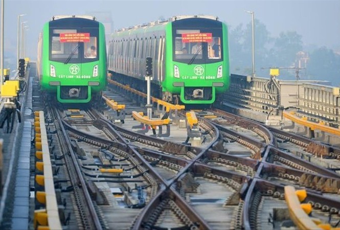 Vì sao Đường sắt Cát Linh - Hà Đông đã đội vốn lại còn chắp vá Sau nhiều lần lỗi hẹn, đường sắt Cát Linh - Hà Đông (Hà Nội) vẫn chưa vận hành chính thức