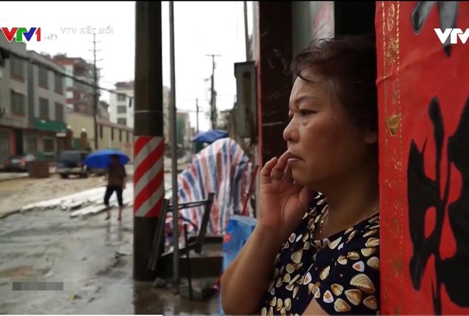 'Về đi thôi' - Không chỉ câu chuyện của phụ nữ Nhiều câu chuyện xót xa về phận người bị lừa bán trong phim
