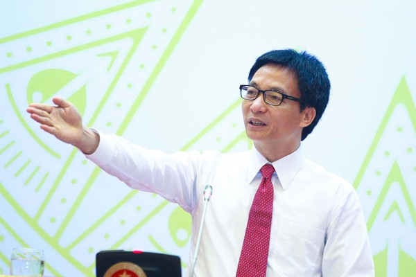 Bộ trưởng Vũ Đức Đam nói về 'kiến nghị Bộ trưởng Y tế từ chức' Bộ trưởng Vũ Đức Đam nói về 'kiến nghị Bộ trưởng Y tế từ chức'