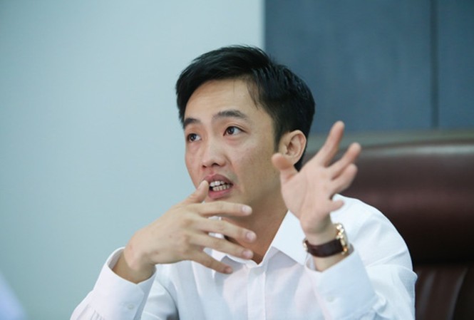 Doanh nhân Quốc Cường trải lòng việc thành lập Cty Chánh Nghĩa Quốc Cường Doanh nhân Nguyễn Quốc Cường chia sẻ về việc thành lập công ty Chánh Nghĩa Quốc Cường