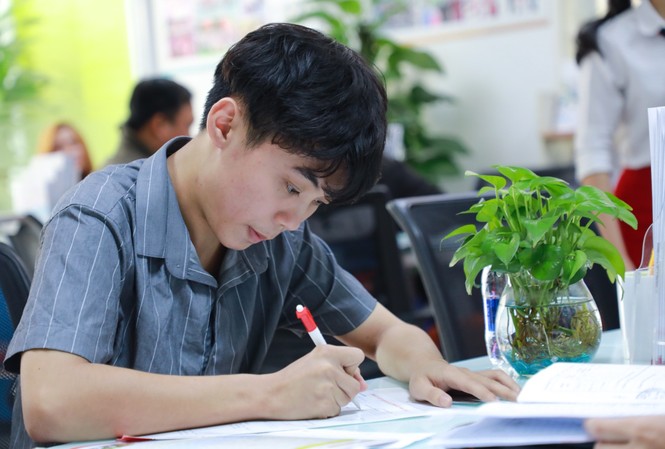 Điều chỉnh nguyện vọng nhưng đừng quên một phương án khác vào đại học Thí sinh được phép điều chỉnh nguyện vọng một lần sau khi biết điểm thi