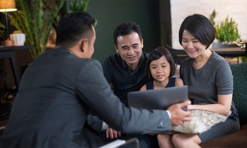Chubb Life Việt Nam giới thiệu trang thông tin Hồ sơ yêu cầu bảo hiểm trực tuyến Đại diện Kinh doanh của Chubb Life Việt Nam từ nay có thể hỗ trợ khách hàng lập Hồ sơ Yêu cầu Bảo hiểm ở bất cứ đâu và bất cứ thời điểm nào