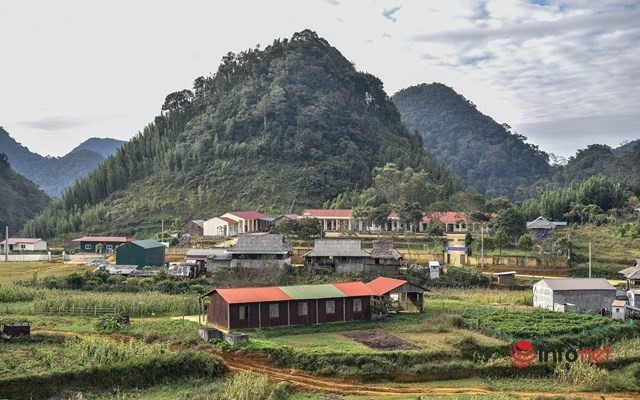 Ngôi trường đặc biệt chỉ 'tuyển' thầy giáo ở Thanh Hóa Ngôi trường đặc biệt chỉ 'tuyển' thầy giáo ở Thanh Hóa
