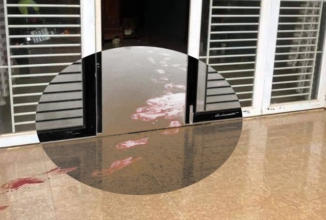 Em trai nổ súng giết chị dâu, bắn anh ruột trọng thương Vết máu còn vương vãi tại hiện trường
