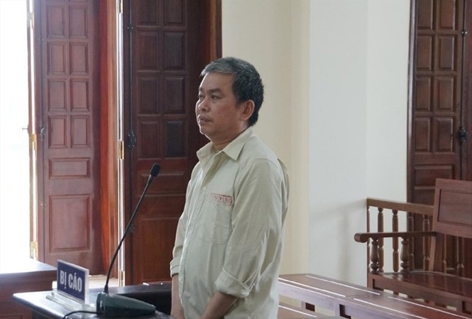 Kỳ án 'giết mẹ' vì 1,5 chỉ vàng: Vi Văn Phượng lần thứ ba nhận án tử hình Bị cáo Vi Văn Phượng tại tòa hôm 19/8