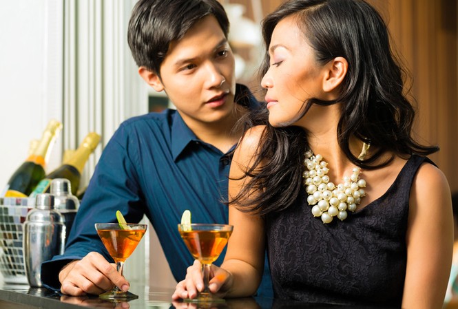 Vợ trẻ không ngờ lý do bị chồng hành 'lên bờ xuống ruộng' ngay sau ngày cưới Ảnh minh họa: Internet