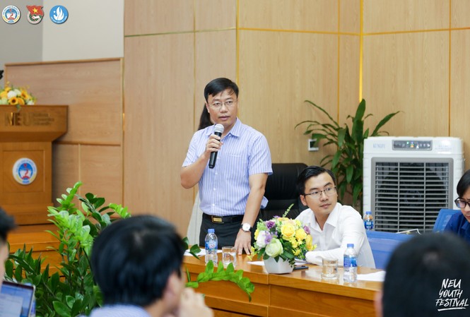 Bùng nổ Ngày hội tuổi trẻ 2019 ở đại học Kinh tế quốc dân PGS.TS. Bùi Đức Thọ - Phó hiệu trưởng nhà trường