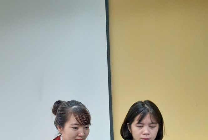Ứng dụng từ điển thuật ngữ sinh học của cô giáo vùng cao Hai cô giáo vùng cao Nguyễn Thị Sâm, Vũ Thị Hạt xây dựng thành công ứng dụng "tra cứu thuật ngữ Sinh học" cài đặt đơn giản, không cần Internet.