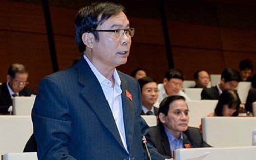 ĐBQH Nguyễn Bá Sơn: 'Cả họ làm quan, nửa bếp ăn tập thể là con em lãnh đạo' Đại biểu Quốc hội Nguyễn Bá Sơn