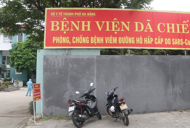 Bệnh viện dã chiến Hòa Vang hoàn thành sứ mệnh lịch sử Đà Nẵng giải thể bệnh viện dã chiến Hoà Vang sau khi dịch COVID-19 được kiểm soát, bệnh nhân được chữa trị hết. Ảnh: Nguyễn Thành