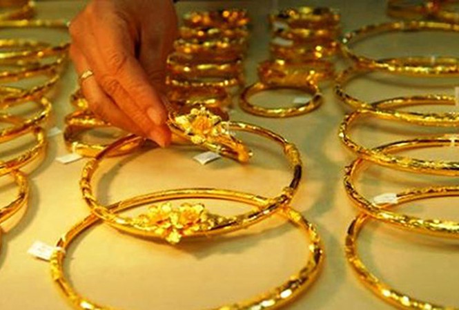 Vì sao giá vàng tiếp tục giảm? Vì sao giá vàng tiếp tục giảm?