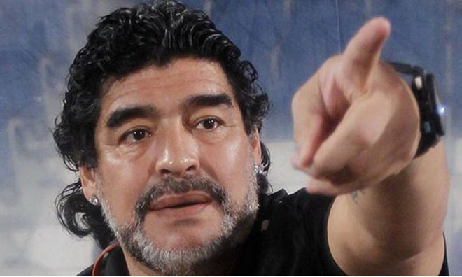 Maradona bị ngăn vào sân xem Argentina thi đấu Maradona bị ngăn vào sân xem Argentina thi đấu