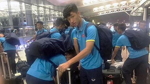 Tuyển U20 Việt Nam tới Đức sau 16 tiếng 'hành quân' Tuyển U20 Việt Nam tới Đức sau 16 tiếng 'hành quân'