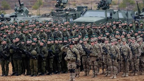 Khả năng sẵn sàng chiến đấu của quân đội NATO thế nào? Binh lính NATO tham gia một cuộc tập trận tại Đông Âu. Ảnh: PressTV