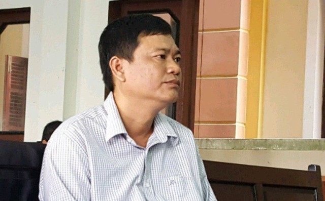 Vì sao Bộ Công an xin lỗi 2 doanh nhân trong vụ án ‘hậu’ Năm Cam? Nguyễn Tuyến Dũng (nguyên điều tra viên cao cấp, Cơ quan CSĐT Công an tỉnh Tiền Giang) - 1 trong những 'tác giả' vụ việc dẫn đến Bộ Công an sẽ xin lỗi 2 doanh nhân vào ngày 5/3 tới. Ảnh: Tân Châu