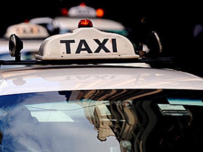 Tài xế bị đâm, cướp taxi trong đêm Ảnh minh họa.