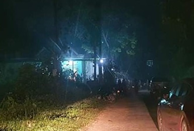 Phát hiện cặp vợ chồng tử vong tại nhà riêng Khu vực gần ngôi nhà nơi xảy ra sự việc.