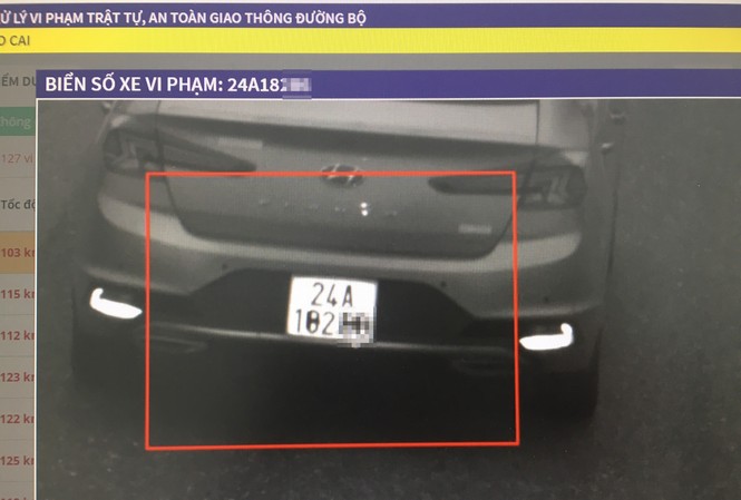 Hàng loạt tài xế dán băng dính, sửa biển số đi trên cao tốc Hình ảnh xe vi phạm bị camera trên cao tốc Nội Bài - Lào Cai ghi lại.