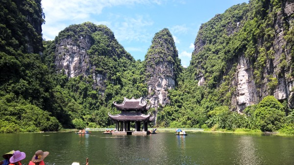 Vẻ đẹp nguyên sơ bí ẩn ở nơi Phật Hoàng xuất gia Vẻ đẹp nguyên sơ bí ẩn ở nơi Phật Hoàng xuất gia