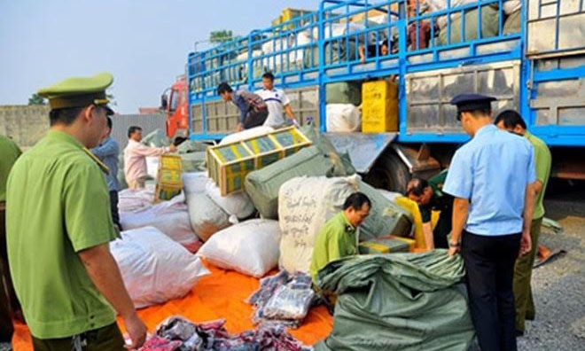 Hà Nội triển khai đợt cao điểm chống buôn lậu, gian lận thương mại Hà Nội triển khai đợt cao điểm chống buôn lậu, gian lận thương mại