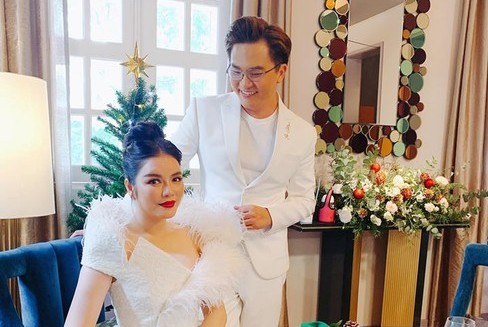 Showbiz 12/11: MC Đại Nghĩa kết hôn với Lý Nhã Kỳ? Showbiz 12/11: MC Đại Nghĩa kết hôn với Lý Nhã Kỳ?
