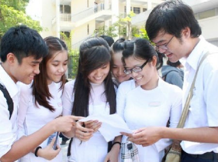 Năm 2016, sẽ có kì thi chung cho THPT và CĐ-ĐH? Năm 2016, ở Việt Nam có thể sẽ có 1 kì thi chung.