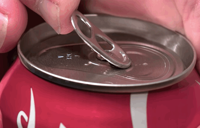 Hà Nội phạt Coca-Cola 25 triệu đồng vì 'Mở lon Việt Nam' Hà Nội phạt nhãn hang quảng cáo "Mở lon Việt Nam" vì không thông báo nội dung và đặt biển quảng cáo gây mất mỹ quan