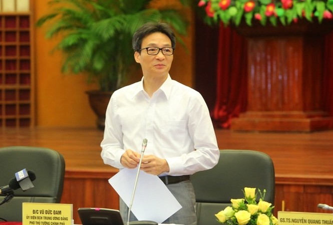 Phó Thủ tướng Vũ Đức Đam: Việc tang ma có biểu hiện ganh đua Phó Thủ tướng Vũ Đức Đam chủ trì diễn đàn khoa học về tập quán mai táng của người Việt