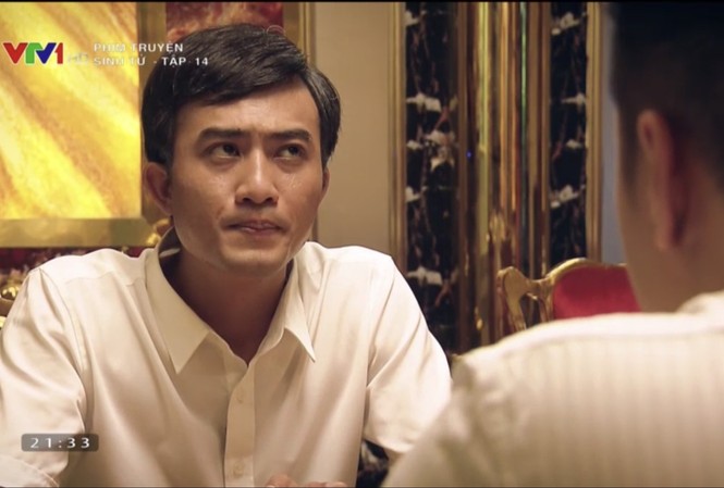 Sinh tử tập 14: Ngoài tiền, Vũ tìm cách hối lộ tình thủ trưởng cơ quan điều tra Thông (Doãn Quốc Đam) được Vũ (Việt Anh) hối lộ bằng cả tiền lẫn tình