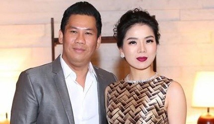 Ca sĩ Lệ Quyên xác nhận đã thuận tình ly hôn Lệ Quyên và chồng đều công khai xác nhận hoàn tất thủ tục ly hôn